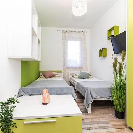 Apartment Sea Stone House 2