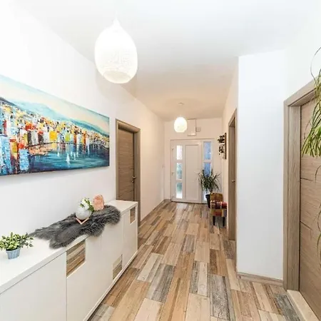 Apartment Sea Stone House 2 Trogir