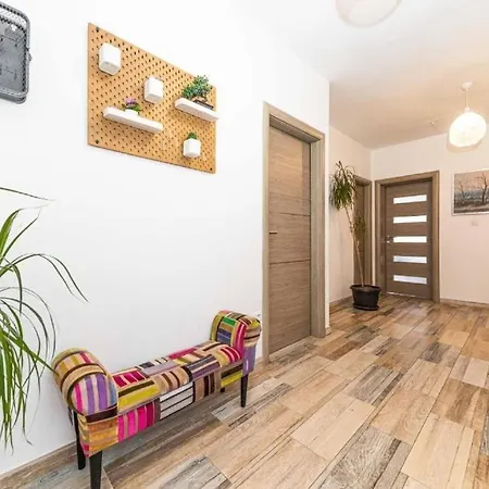 Apartment Sea Stone House 2 *